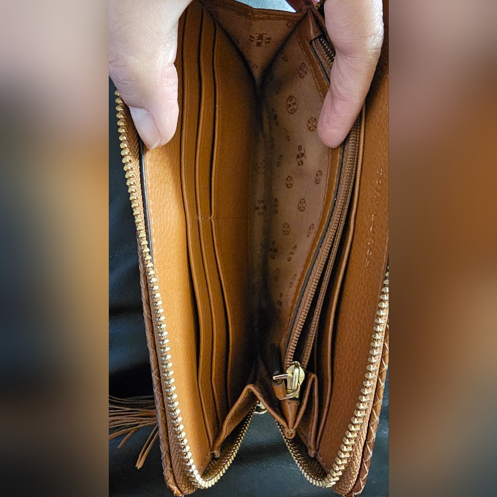 Tory Burch Tan Leather Long Wallet with Tassel EUC - Picture 12 of 16